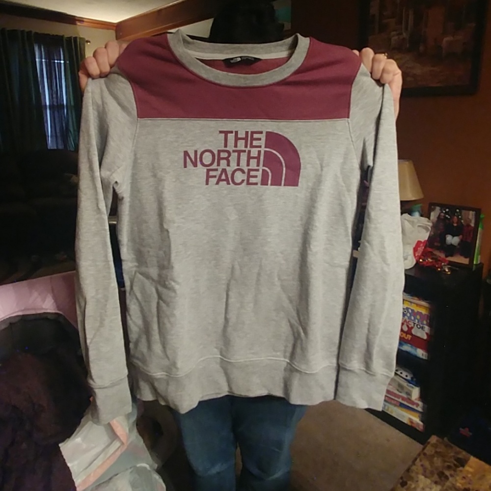 Sweatshirt - Picture 1 of 1